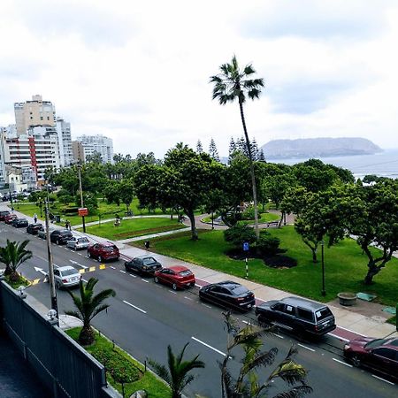 Miraflores Frente Al Mar Lima Exterior photo